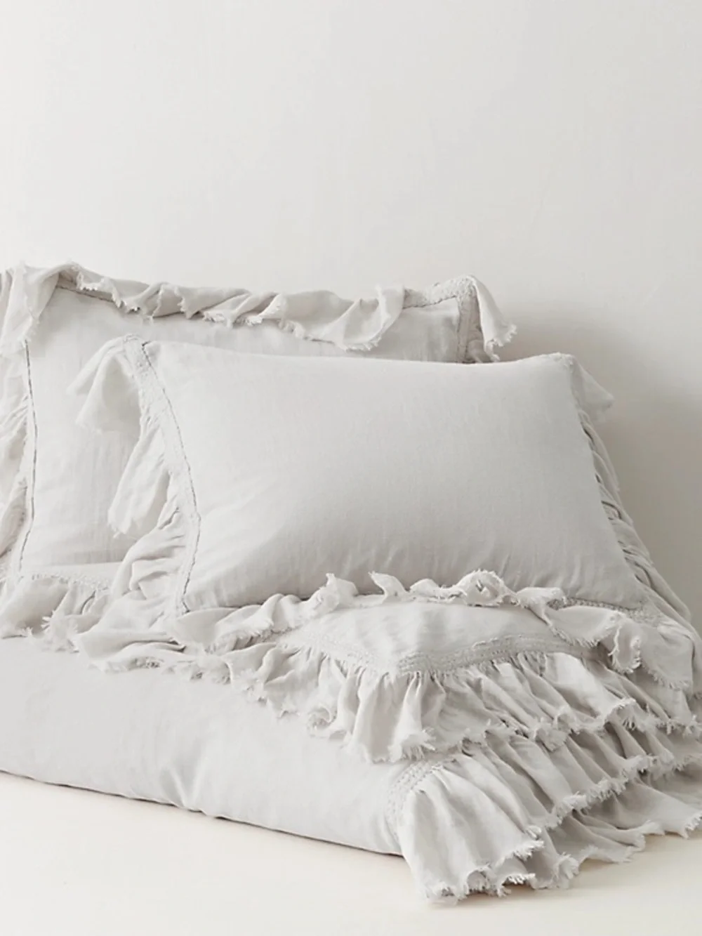RH Teen Ruffle Linen Blend Duvet Cover - Light Pink  Twin - Restoration Hardware
